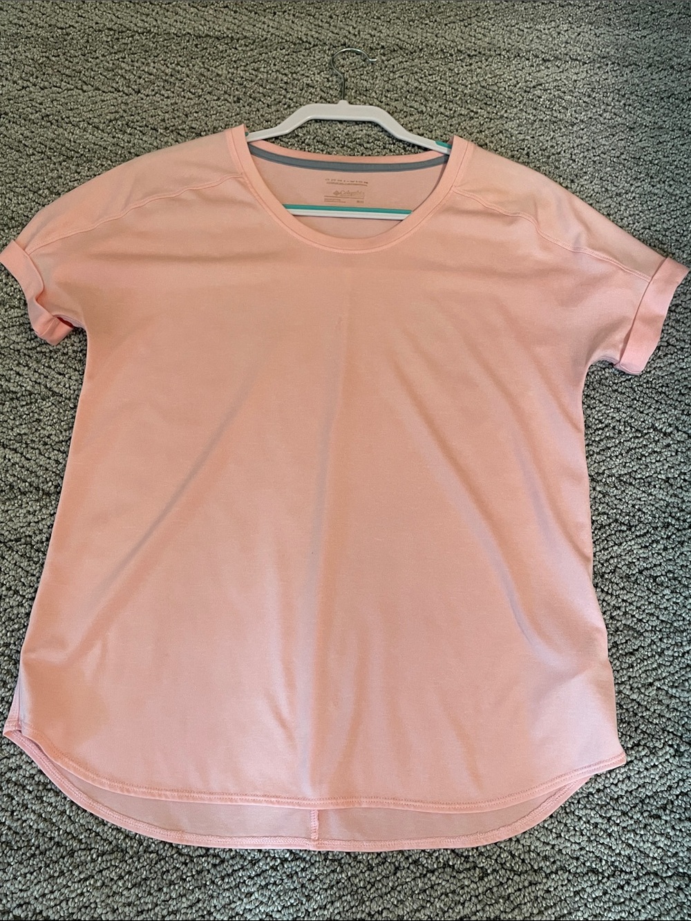 Columbia Women's Short Sleeve Scoop Neck Tee - Pale Pink